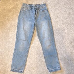 ABERCROMBIE THE MOM HIGH RISE CURVE LOVE